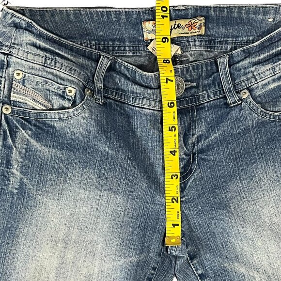 Tyte‎ Y2K blue denim shorts Size 5 - Picture 7 of 8